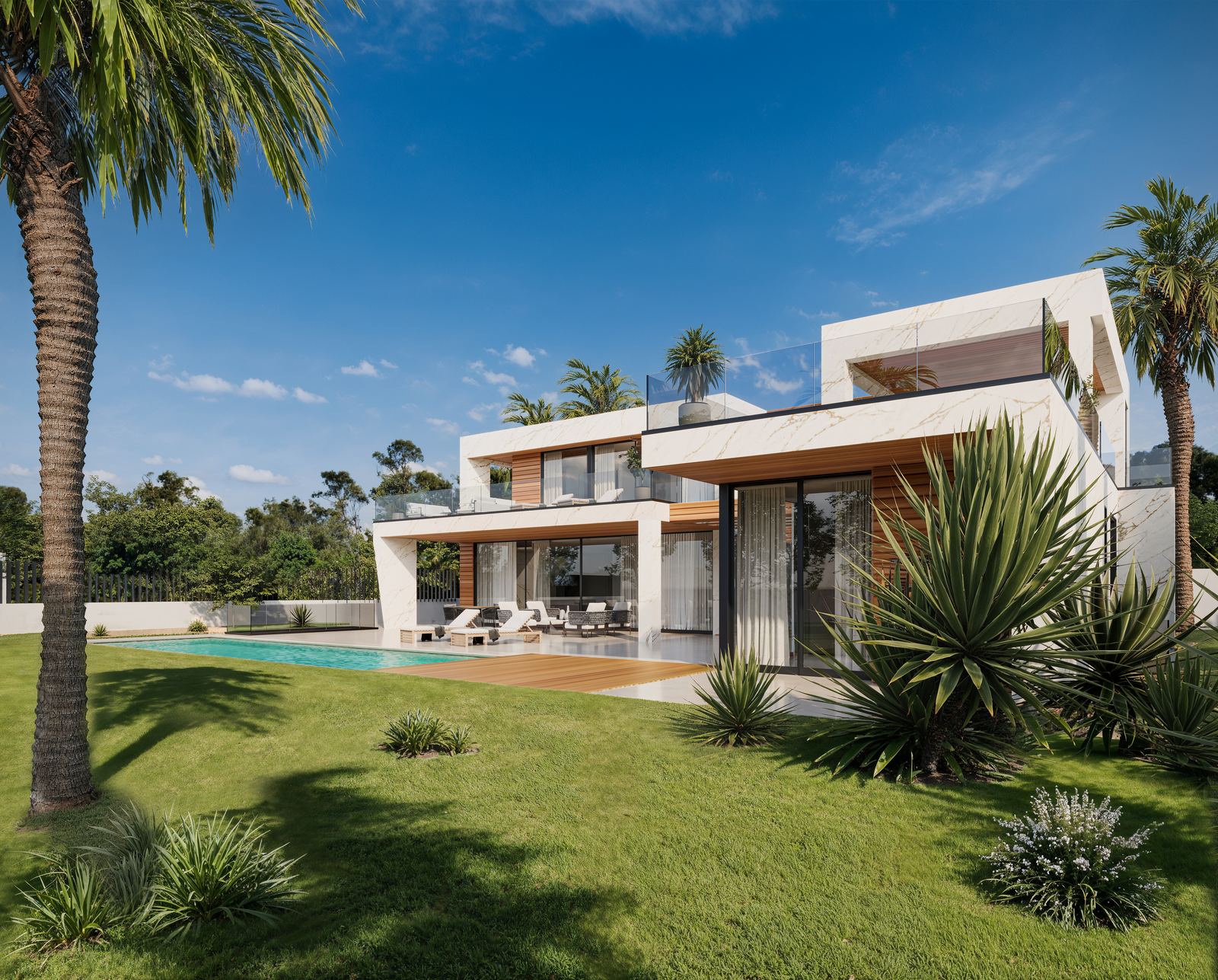 Private lawn & infinity pool